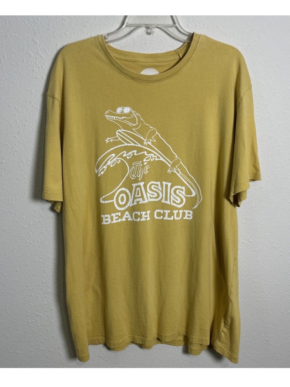 Sunset Wash By Lucky Brand Oasis Beach Club Alligator T-Shirt Men’s XL Yellow